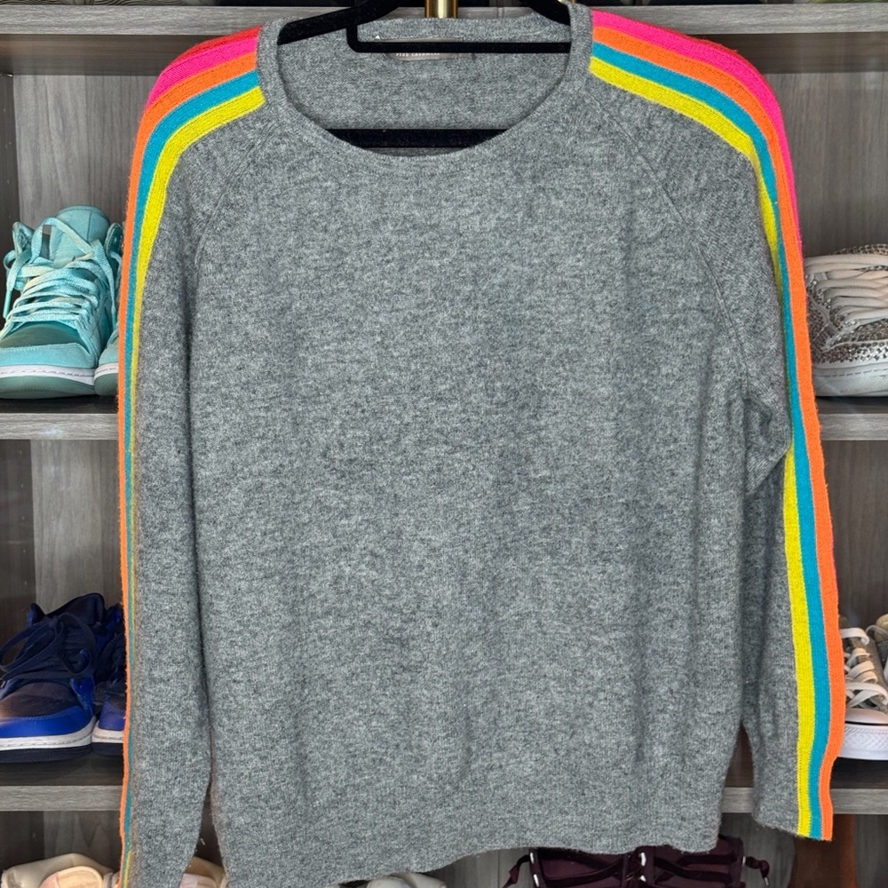 Fine Cashmere Brodie sweater in M